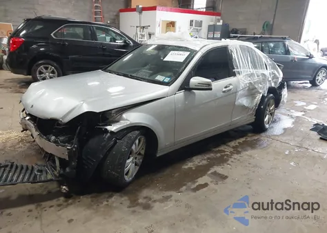 2011 Mercedes-Benz C 300 Luxury 4Matic/Sport 4Matic from USA, damaged, VIN WDDGF8BB3BR140641